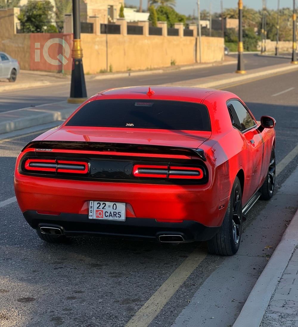 Dodge Challenger